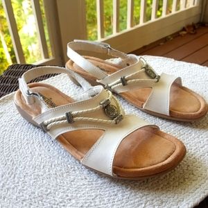 Minnetonka Leather Sandals